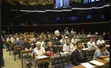 Líderes comunitários são homenageados na Câmara dos Deputados